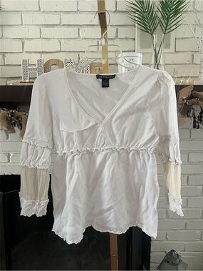 The Wrights Soft White V-Neck Peasant Blouse